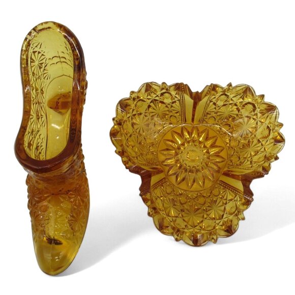 Glass BOOT And DISH Amber-Colored Set With Intricate Starburst Pattern - Picture 5 of 11